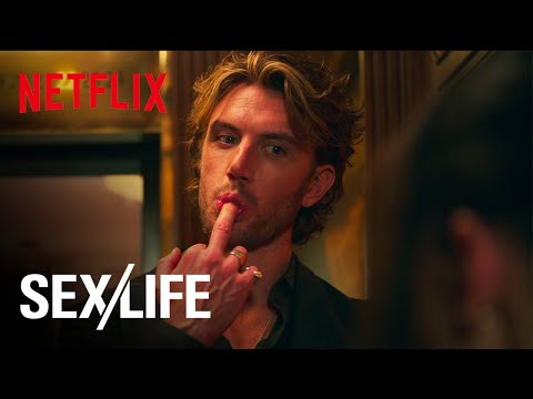 7 Moments From SEX/LIFE That Make Us Blush | Netflix thumnail