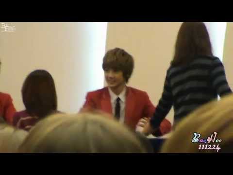 [FANCAM]111224 Youngmin at fanmeeting