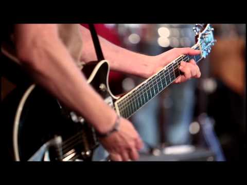 Chicha Libre - "Guns of Brixton"