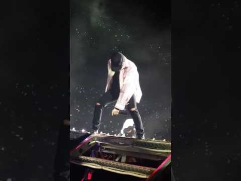 BTS - Spring Day (봄날) WINGS Tour in Newark 3/23/17