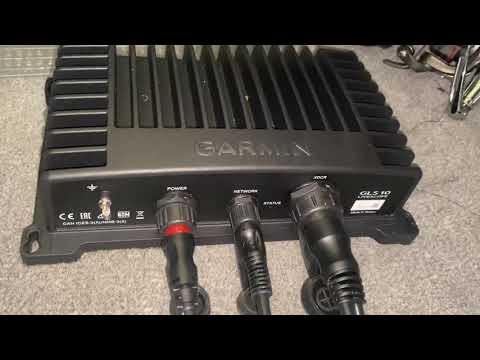 Garmin livescope box and transducer