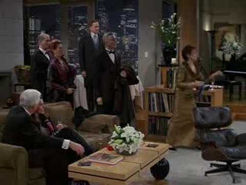 Frasier - Niles stands for Daphne