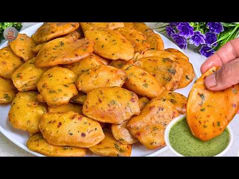 Crispy Aloo Pakora Recipe | Pakoray Banane Ka Tarika | Ramzan Iftar Snack | Aloo Pakora