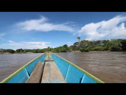 Colombia crossing the Magdalena river fr