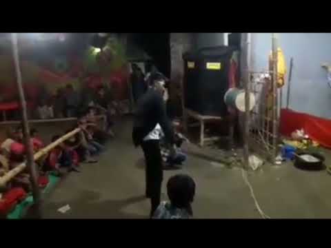 Its folkish but nachle yaar । king paw Gang dance। Partho Shuvo & Rupom 2021 Durga puja