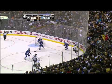 Penguins @ Leafs - Highlights "League Leading" - 111029