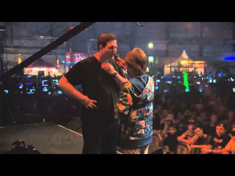 P12a rappar på dreamhack summer 2013 [Rap battle]