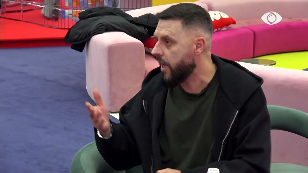 “Je shumë i trashë”/ Miri debaton me Mal-in: Je njeriu më i ndyrë këtu…