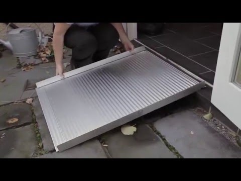 Rampe enroulable légère - aluminium renforcé - jusqu'à 270 kg - disponible en 2 longueurs_4