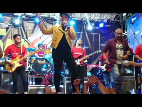 download lagu mp3 mp4 Ratna Antika Munawaroh, download lagu Ratna Antika Munawaroh gratis, unduh video klip Ratna Antika Munawaroh