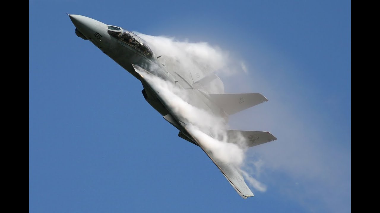 F 14 Tomcat High Alpha