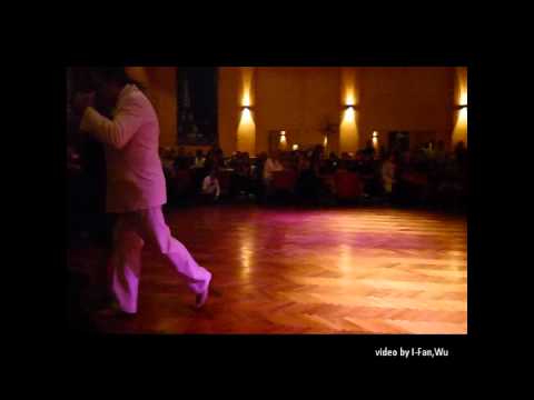 María del Carmen Romero  and  Jorge Dispari  are  dancing  to  the  tango  "  Hoy Al Recordarla  "