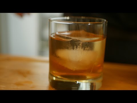 The Oaxaca Old Fashion | Cocktails & Vinyls