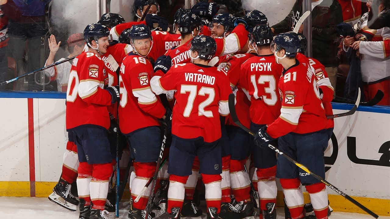 Vidéo:  Si Kotkaniemi est vraiment un BARKOV en DEVENIR...