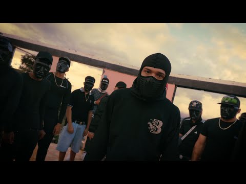 El Perry x Choliare x Caleb Rs - Muñecos bajo suelo [Official Video]