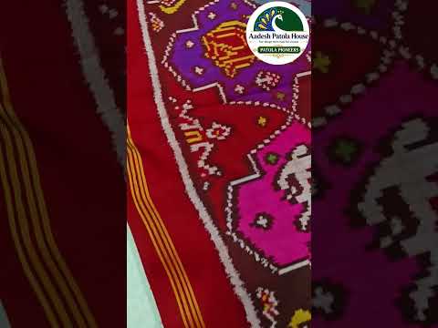 Red Multi Figure Motifs Tulsi Pallu Single Ikat Patola Saree with Blouse Piece (8 Ply Silk)