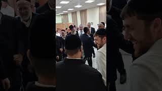 ריקוד בשבע ברכות של ישראל יצחק