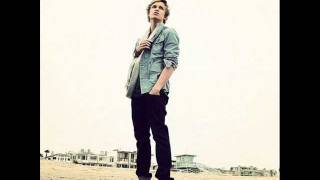 Valentine - Cody Simpson [lyrics on description]