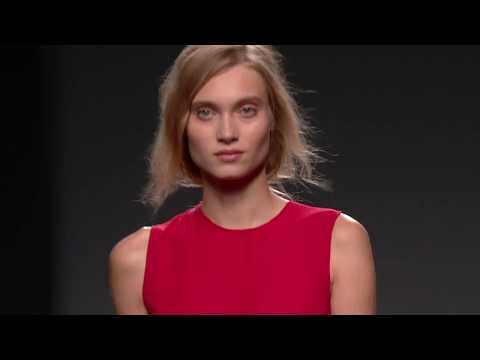 Lye Lysianne Spring/Summer 2018 Runway Show (HD)