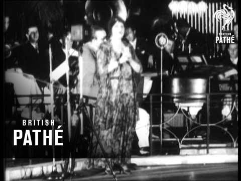 Sophie Tucker (1930)