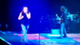 Maná / Perdido en un barco