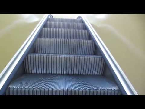 Vintage Montgomery Escalators @ Vallco Shopping Mall in Cupertino CA