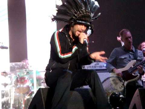 Rob Harris Solo (Black Capricorn Day) - Jamiroquai Live in Brazil (2010)