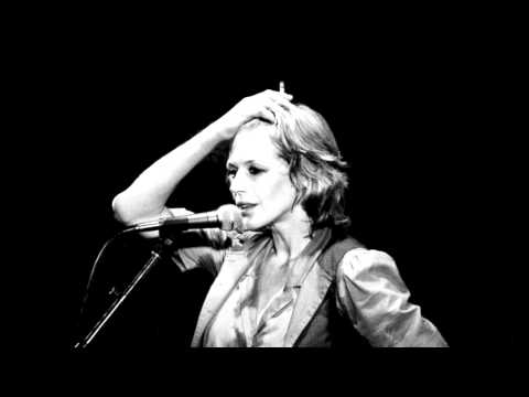 Marianne Faithfull - King at night (Live in Paris)