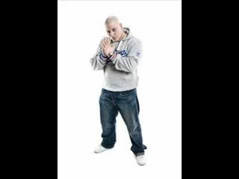 BUCZER - 2 OBLICZA feat. MARK BATTLES, BROŻAS prod. PETER / 2 OBLICZA