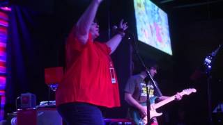 Pylon Reenactment Society- Gravity