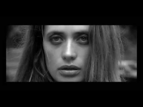 In un giorno qualunque – Recensioni