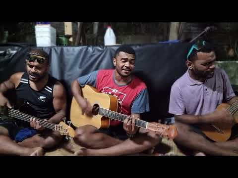 Voqa kei Valenisau & Waikatakata Vure feat Seni Lolo Kula Sigidrigi - Lesu tale Mai