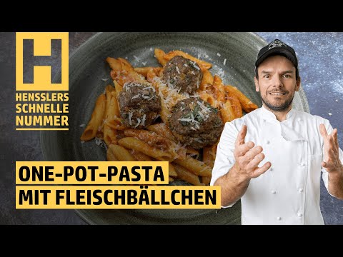 Quick one-pot pasta with meatballs from the Philips Airfryer Dual Basket from Henssler