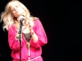 Ilse DeLange - Beautiful distraction 