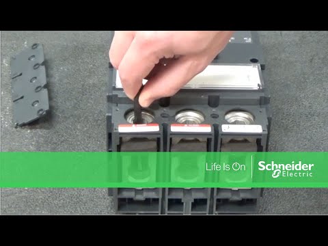 LJA36600U31XYP - Circuit breaker, PowerPacT L, 600A, 3 pole LJA36600U31XYP - Circuit breaker, PowerPacT L, 600A, 3 pole