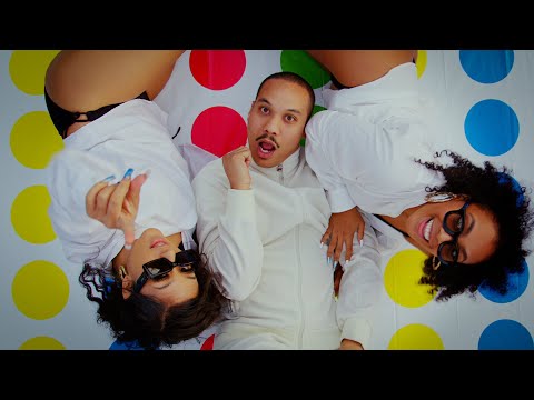 Natia Feat. Eyedress - 8Ball (Official Music Video)