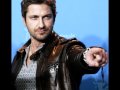 Gerard Butler ( Turn off the lights)