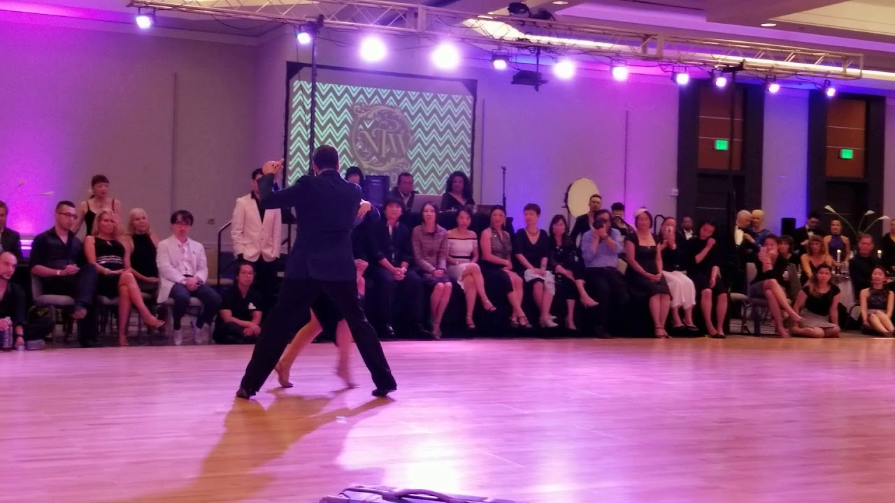 Video thumbnail for Celina Rotundo & Hugo Patyn - performance on 7/4/18 at Nora's tango week