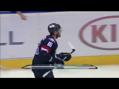 Andrej Meszaros scores on 3-on-6 situation