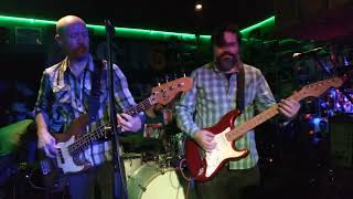 Cover de Gary Moore en la Jam Session del Gong Galaxy Club. What Would You Rather Bee Or A Wasp.