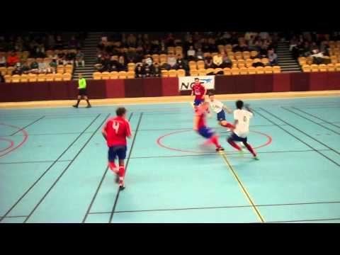 ÖIFC del 9 - Borens inledningsseger mot Karle