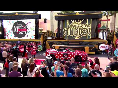 納斯達克指數因科技股上漲，刺激政策希望很大 (Nasdaq gains on tech stocks, stimulus hopes)