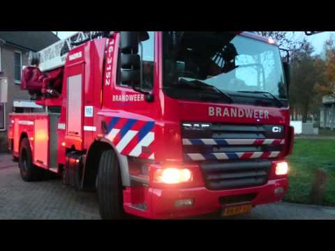 Prio 1 brandweer Gouda naar gebouwbrand woning.