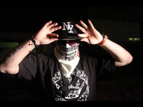 LA COMETTE FEAT SIR K-SEN KYSMO.ENTRE LE BIEN ET LE MAL