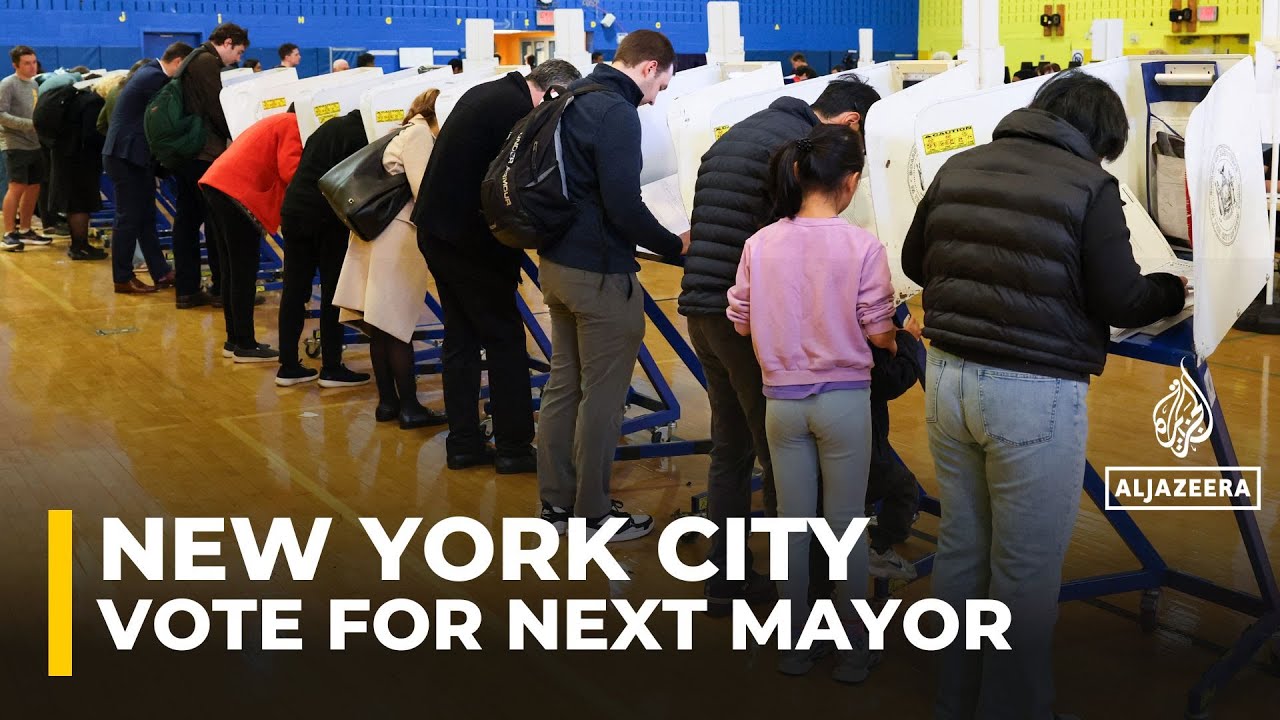 New Yorkers head to polls in closely watched mayoral race