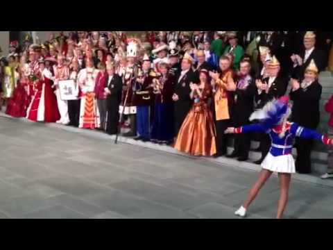 Kanzlerin Merkel empfängt Kölner Dreigestirn