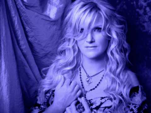 Video thumbnail for When a Love Song Sings the Blues