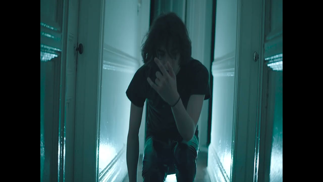 Warpstr – Every Little Thing (MV)