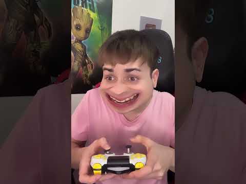 Cuando TU HERMANO JUEGA al GTA V 🎮👠 #shorts