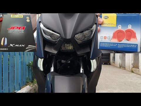Yamaha Xmax 300 Dual function LED turn signal with DRL and Hella snail horn installation
